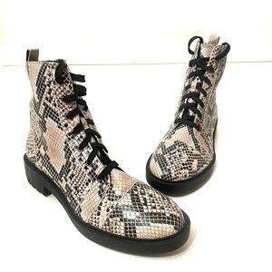 NWOB Linea Paolo Womens Trinity Cream Snake Print Leather